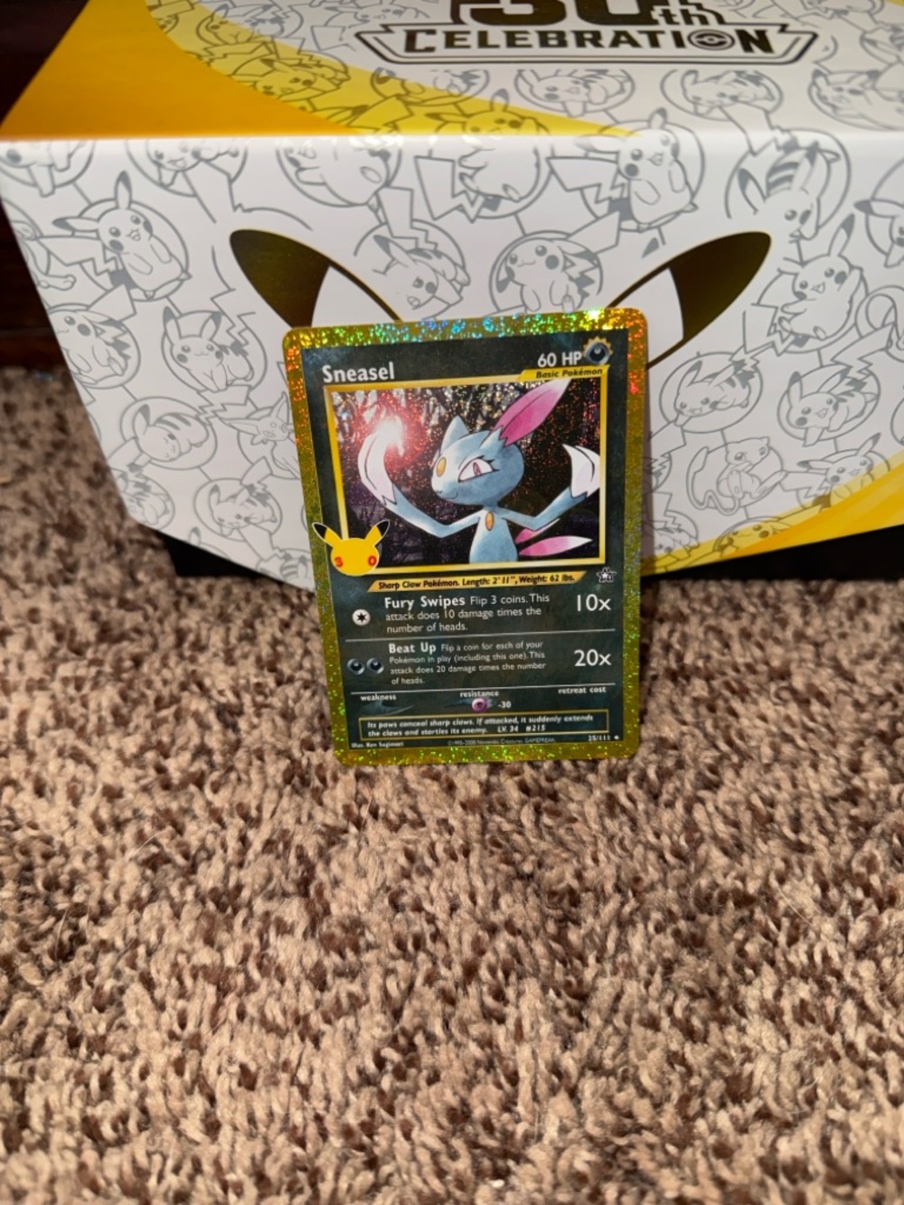 Pokémon 30th Celebration Sneasel 25/111 Classic Collection Card